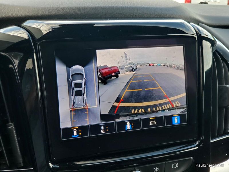 Used 2022 Chevrolet Traverse RS