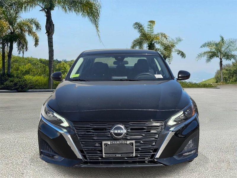 Used 2023 Nissan Altima 2.5 SV