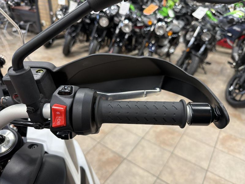 Used 2026 Aprilia TUAREG 660 Image 24