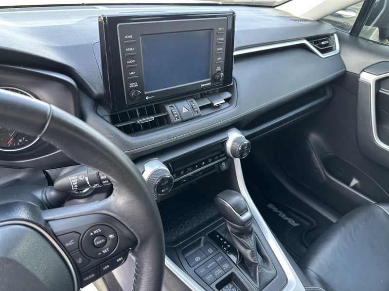 Used 2020 Toyota RAV4 XLE PremiumImage 22