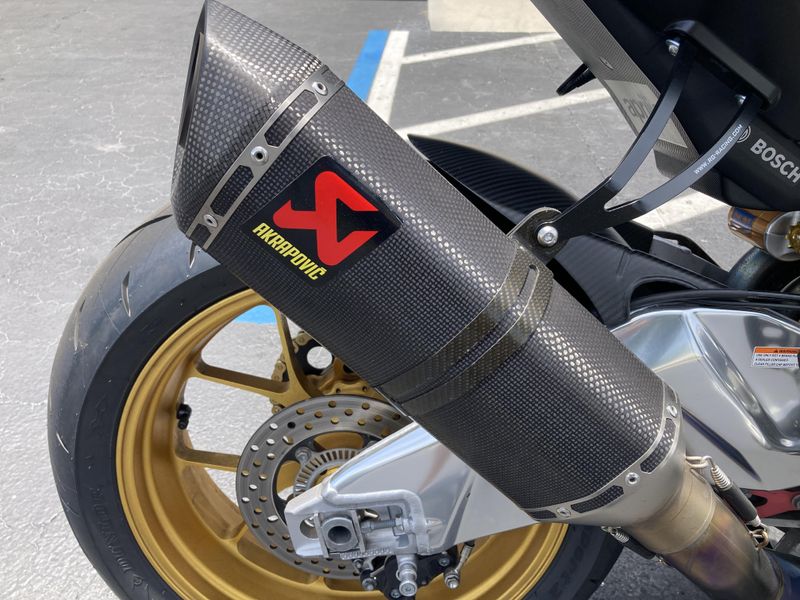 2019 Aprilia RSV4 1100 Factory 