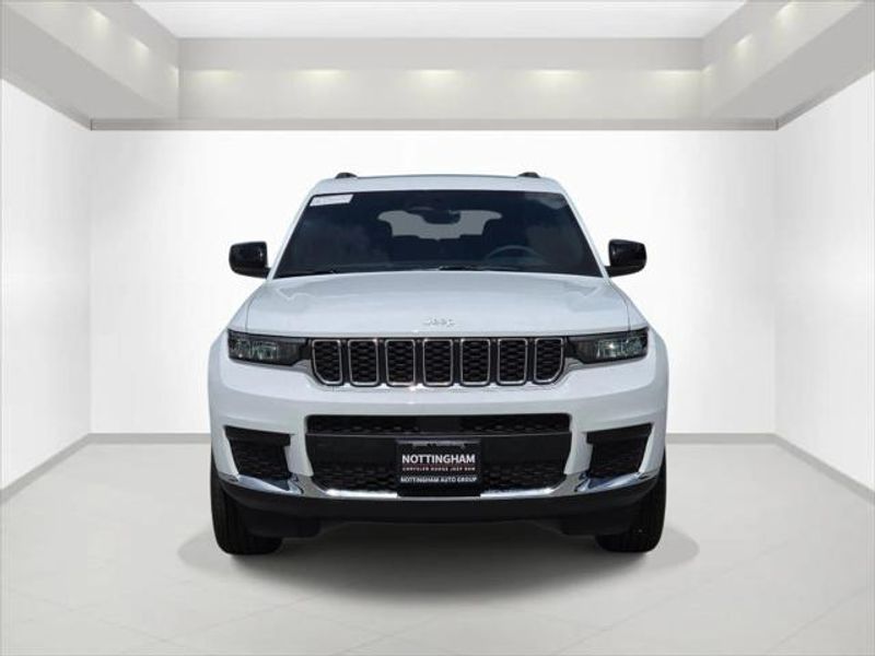 New 2026 Jeep Grand Cherokee L Laredo X 4x4