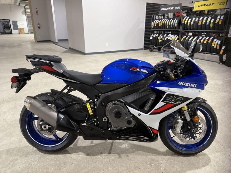 New 2026 Suzuki GSX-R750Z 40TH ANNIVERSARY EDITION Image 18