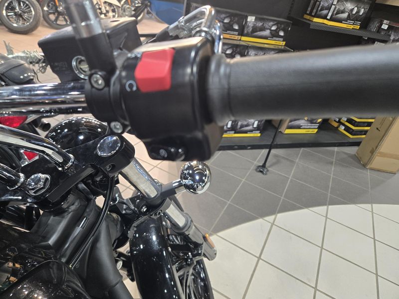 NEW 2026 KAWASAKI VULCAN 900 Image 16