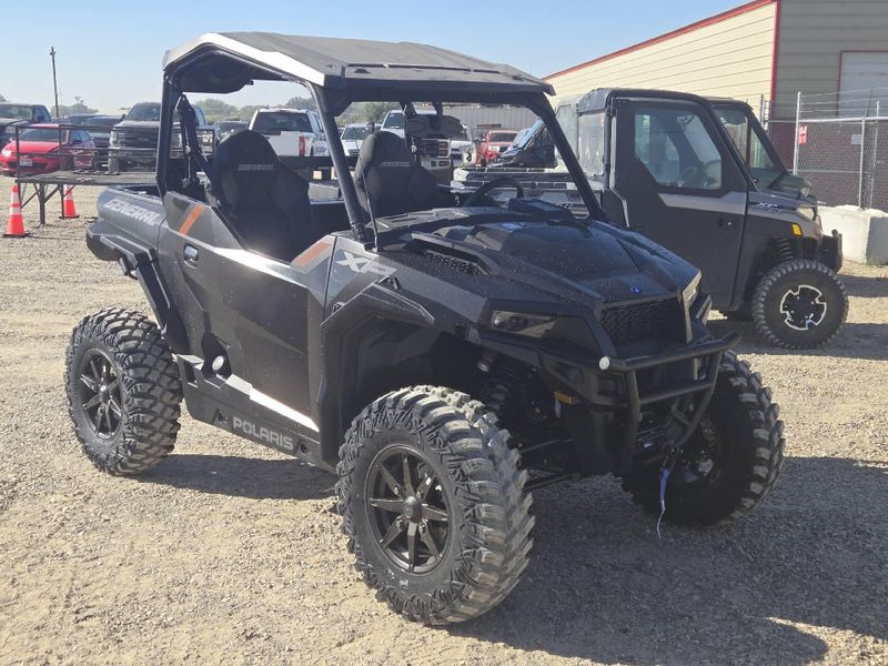 New 2026 Polaris GENERAL XP 1000 ULTIMATE Image 4