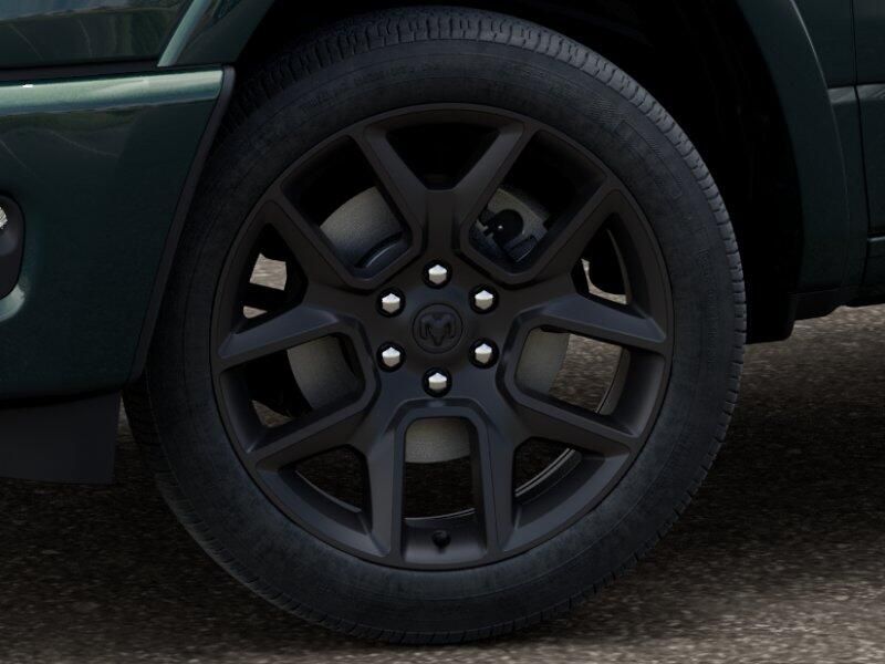 New 2026 RAM 1500 Laramie Crew Cab 4x4 5'7' Box