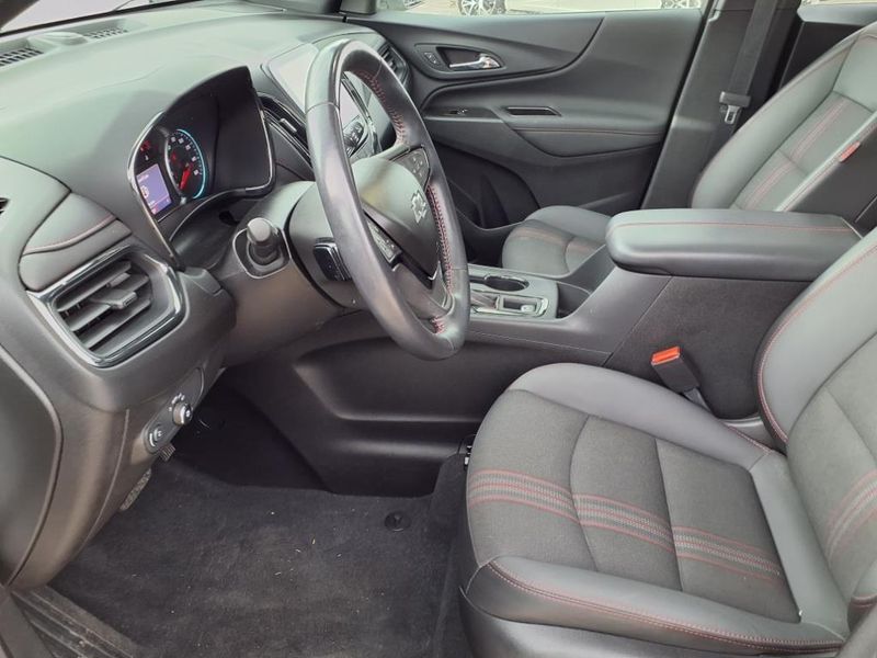 2022 Chevrolet Equinox RSImage 21