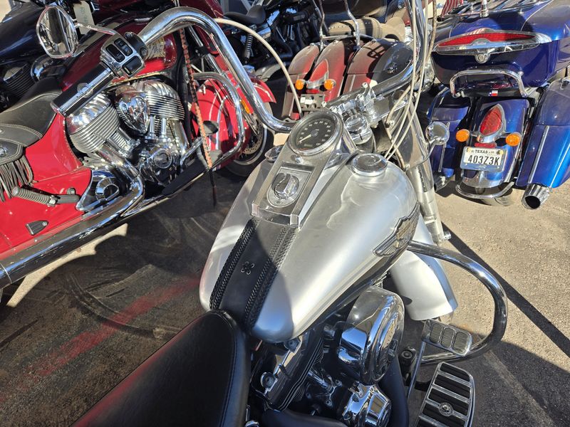 USED 2003 HARLEY FAT BOY Image 10