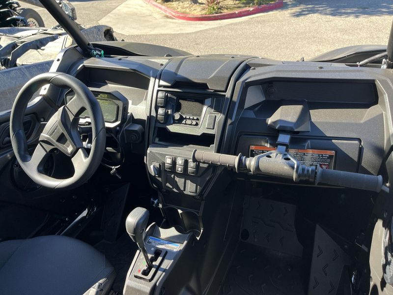 New 2026 Kawasaki TERYX  KRX4 1000 BLACKOUT EDITION Image 15