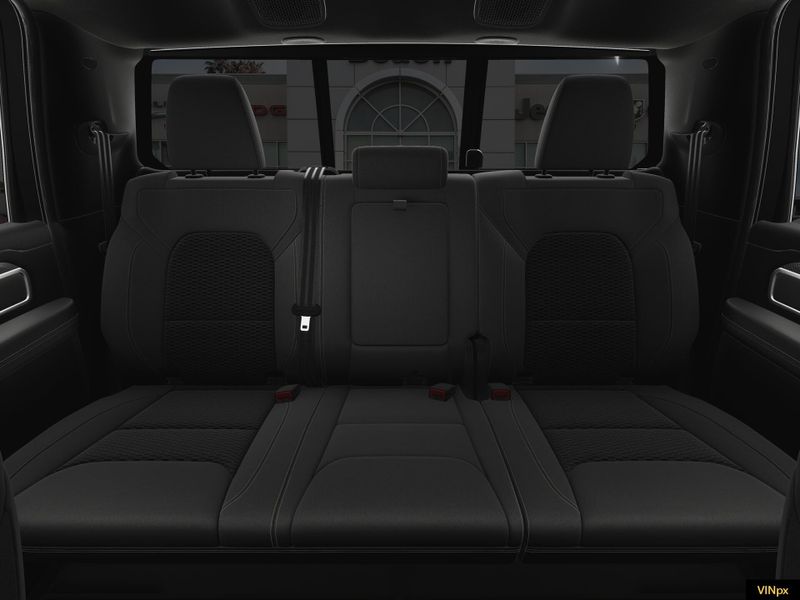 2025 RAM 1500 Big Horn Crew Cab 4x4Image 10