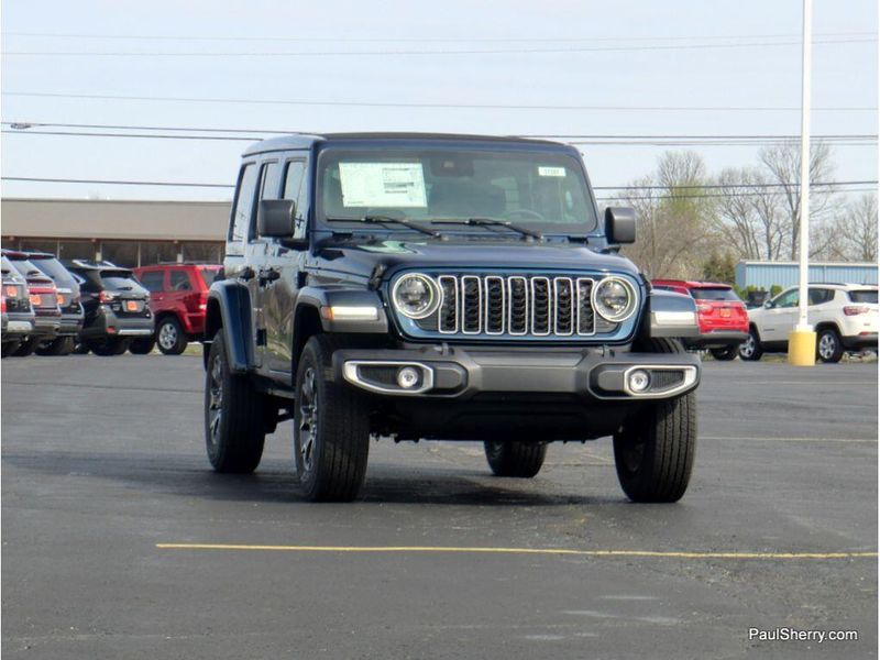 New 2025 Jeep Wrangler 4-door SaharaImage 10