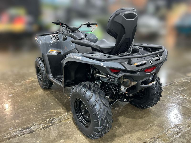 New 2026 Can-Am OUTLANDER MAX DPS 700 Image 16