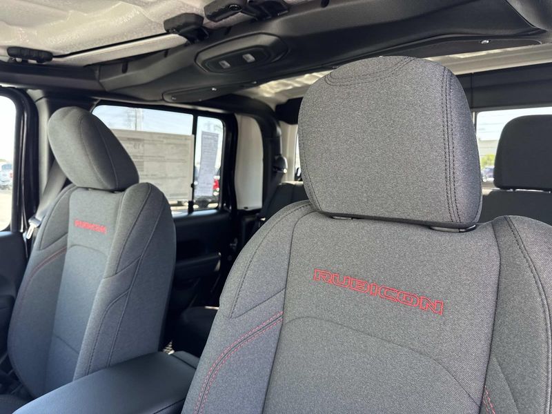 New 2026 Jeep Gladiator Rubicon 4x4