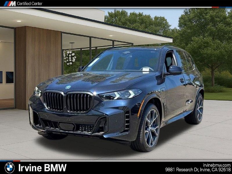 New 2026 BMW X5 xDrive50eImage 1