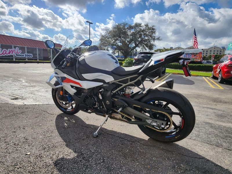 2026 BMW S 1000 RRImage 6