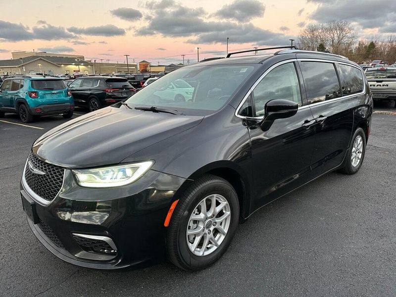 2021 Chrysler Pacifica Touring LImage 10