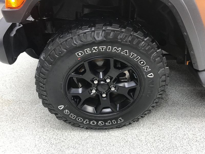 Used 2021 Jeep Wrangler Unlimited WillysImage 2