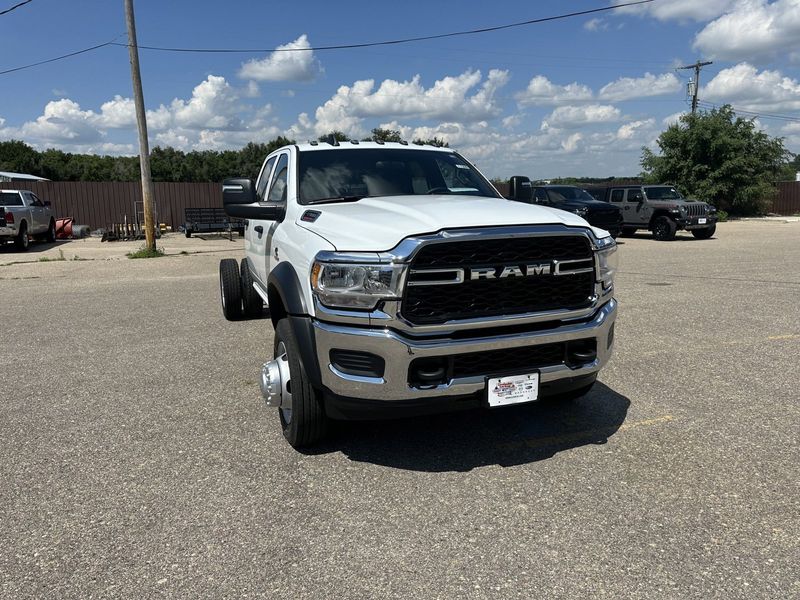 2024 RAM 5500 Tradesman Chassis Crew Cab 4x4 60