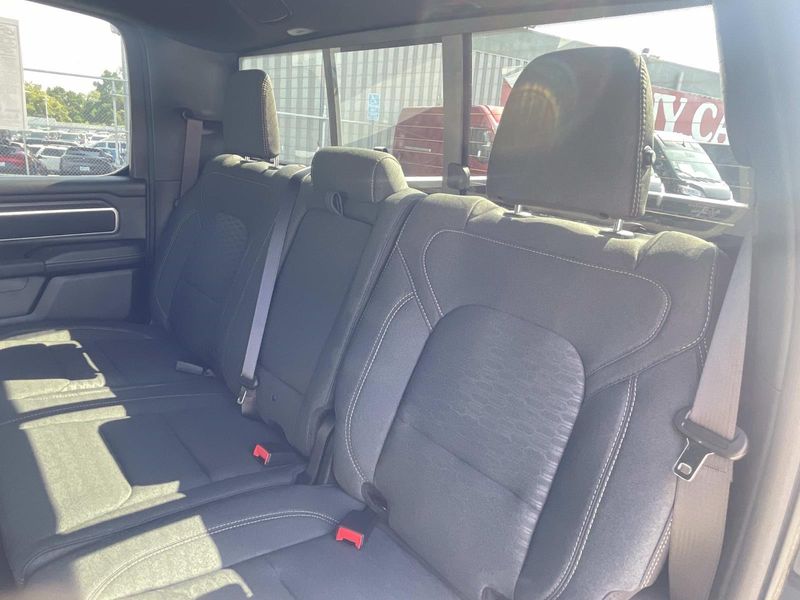 New 2026 RAM 1500 Big Horn Crew Cab 4x2 5'7' Box