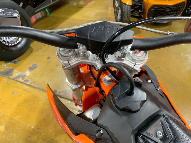 New 2025 KTM 85 SX 19&sol;16 Image 18