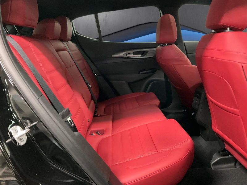 New 2026 Alfa Romeo Tonale Sprint AwdImage 11