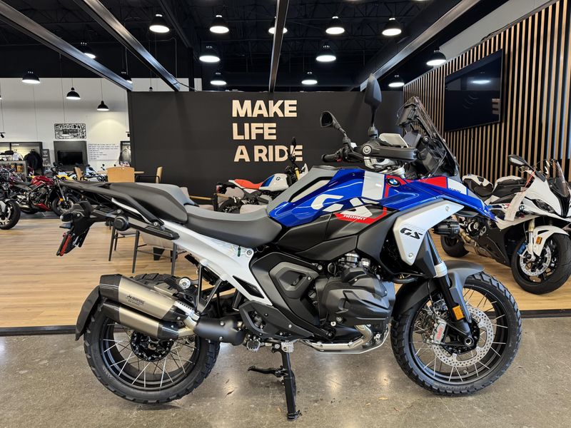 2025 BMW R 1300 GS - TROPHY - RACING BLUE METALLIC 