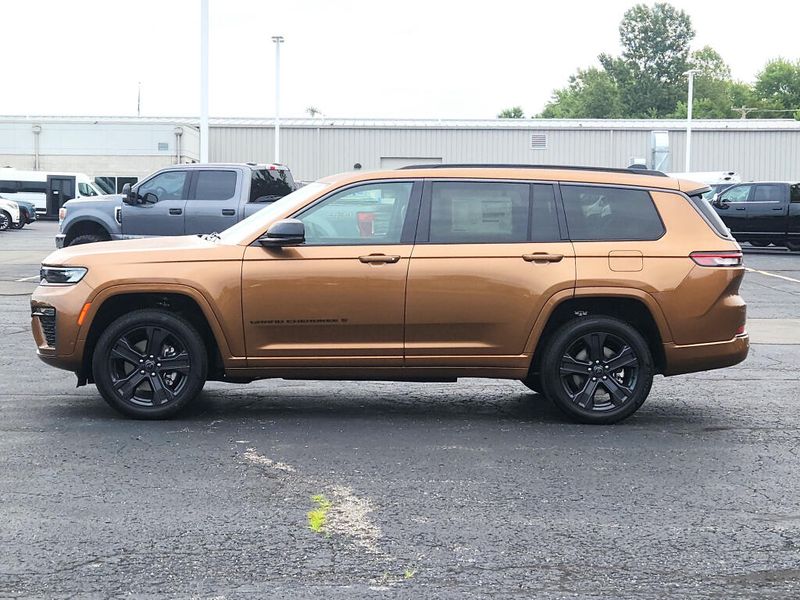 New 2027 Jeep Grand Cherokee Limited Reserve