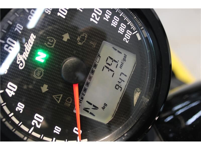 Used 2025 Indian Motorcycle SCOUT BOBBER Image 9