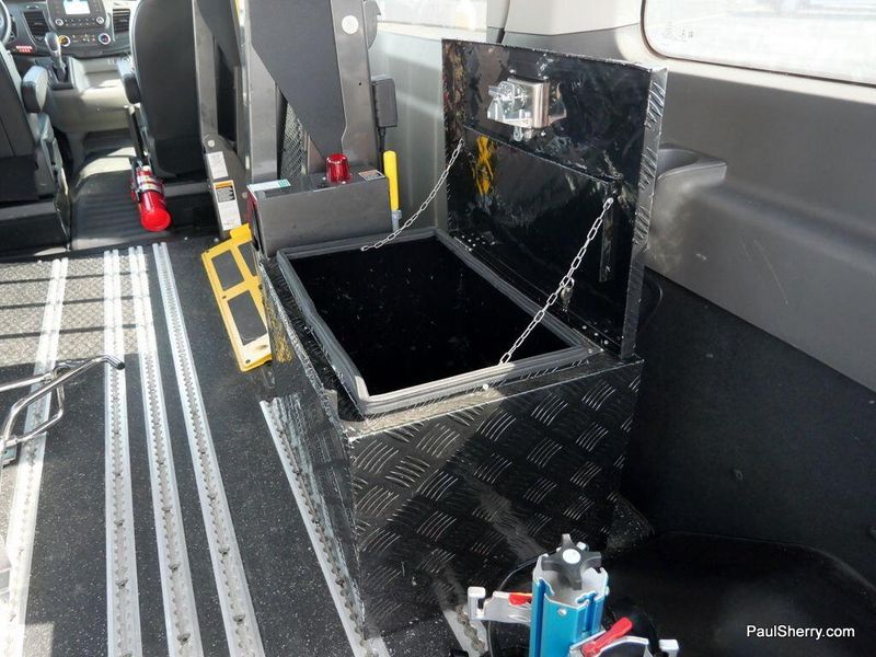 2022 Ford Transit Wagon XLImage 57