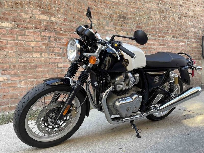 2022 Royal Enfield Continental GT Dux Deluxe  Image 2