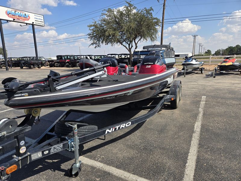 USED 2014 NITRO Z8 Image 7
