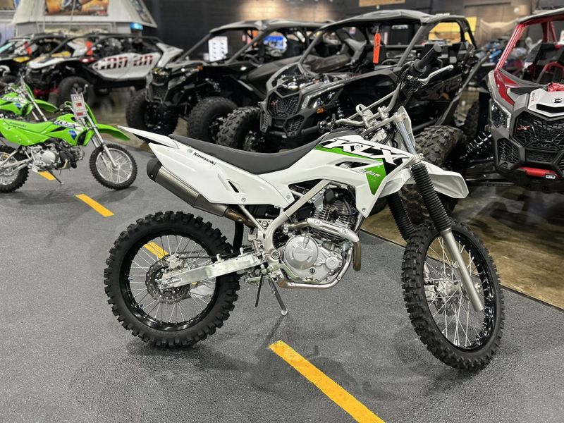 New 2026 Kawasaki KLX 230R Image 3
