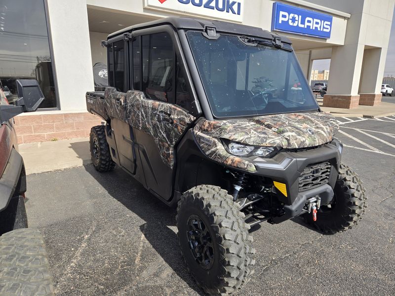 2025 Can-Am DEFENDER MAX LIMITED CAB HD10 WILDLAND CAMOImage 3