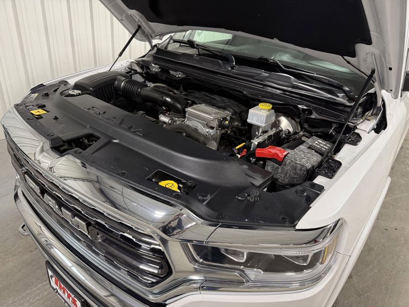 Used 2020 RAM 1500 Limited in a Ivory White Tri Coat Pearl Coat exterior color and Blackinterior. Thys Motor Company 319-318-6640 thysmotorco.com 