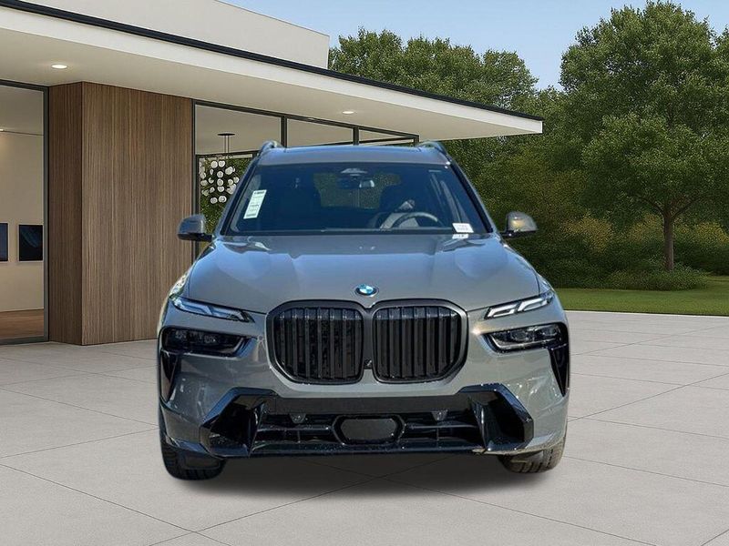 New 2026 BMW X7 xDrive40iImage 4