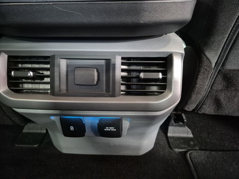 Used 2022 Ford F-150 XLTImage 9