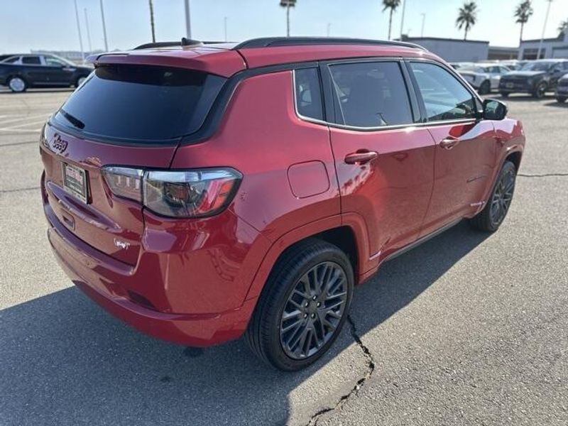 Used 2023 Jeep Compass LimitedImage 5