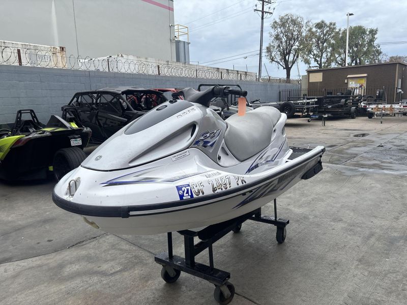 Used 2000 Yamaha GP800 Image 10