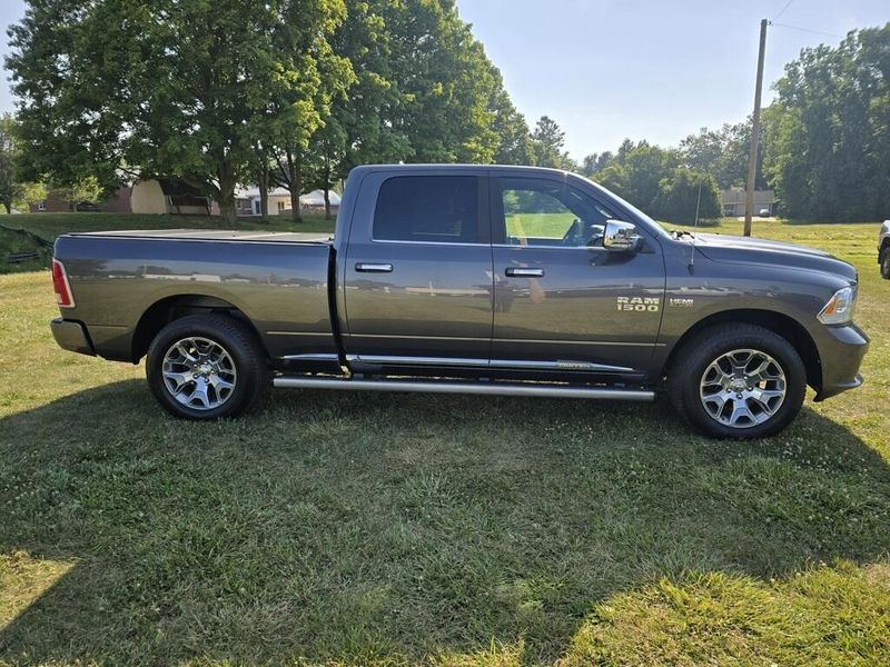 2017 Ram 1500 Limited photo 4
