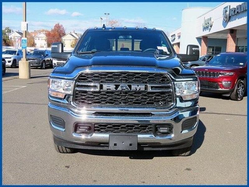 2024 RAM 2500 TradesmanImage 2