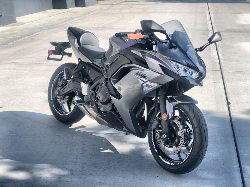 Used 2021 Kawasaki NINJA 650 Image 11