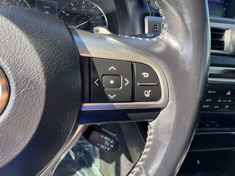 Used 2016 Lexus GS 200t 200tImage 25