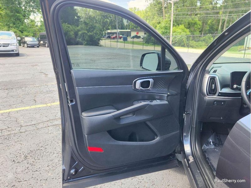 Used 2024 Kia Sorento S