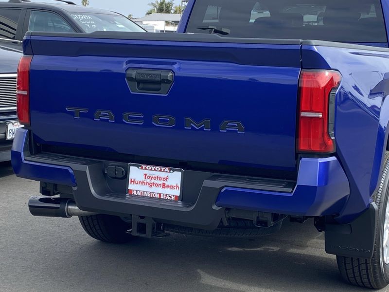 2025 Toyota Tacoma SR5Image 4