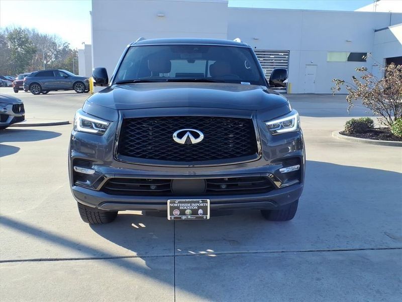 Used 2024 INFINITI QX80 SensoryImage 4