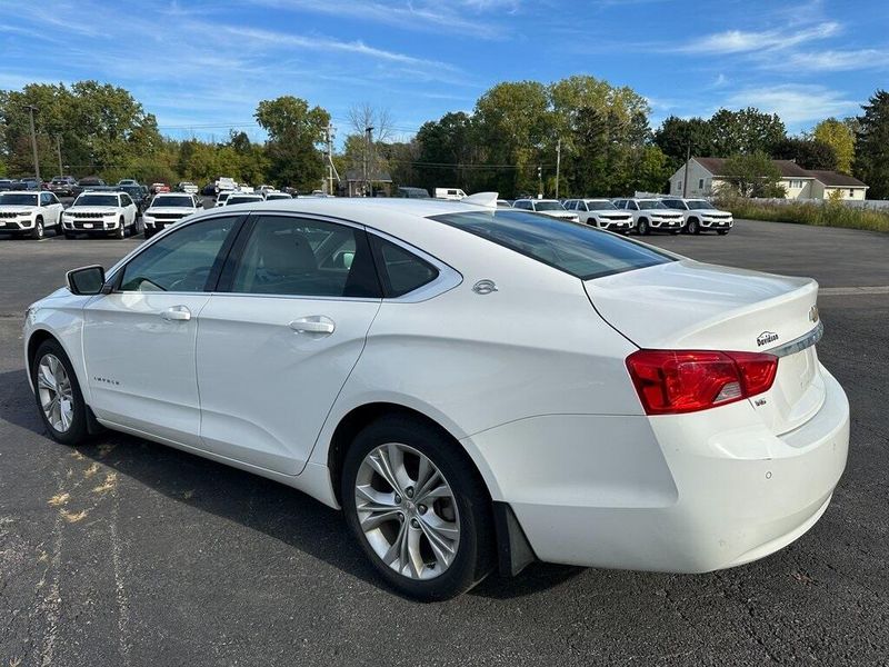 2015 Chevrolet Impala 2LT photo 14