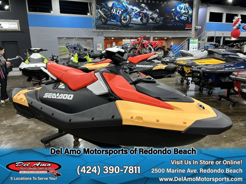 2024 Sea-Doo SPARK FOR 3 (SOUND SYSTEM) Image 16