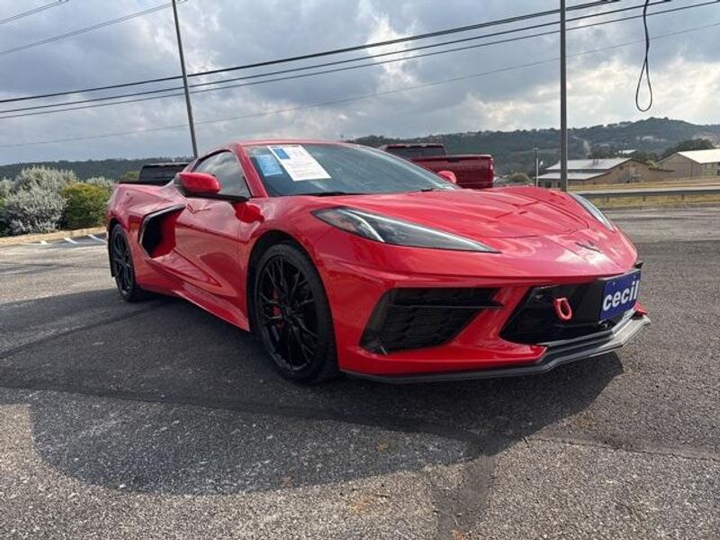 2023 Chevrolet Corvette Stingray 2LT photo 3