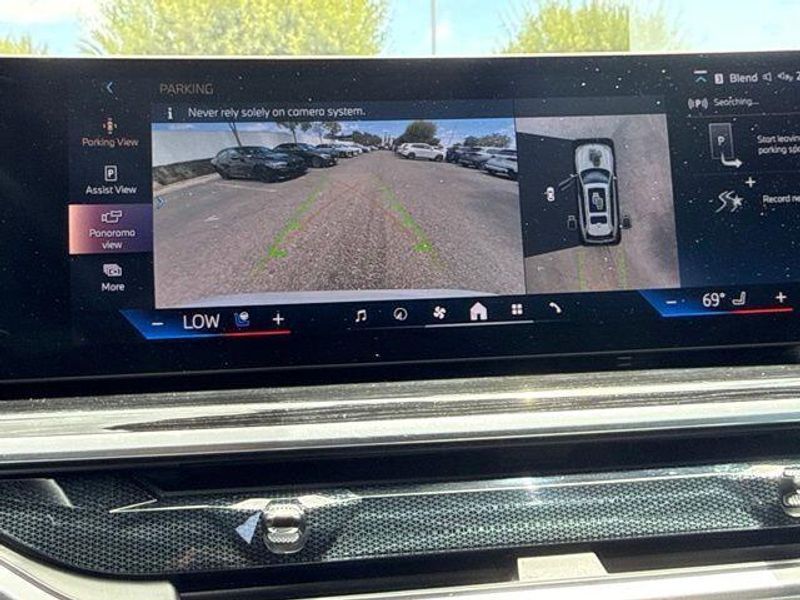 Used 2024 BMW X7 xDrive40iImage 30