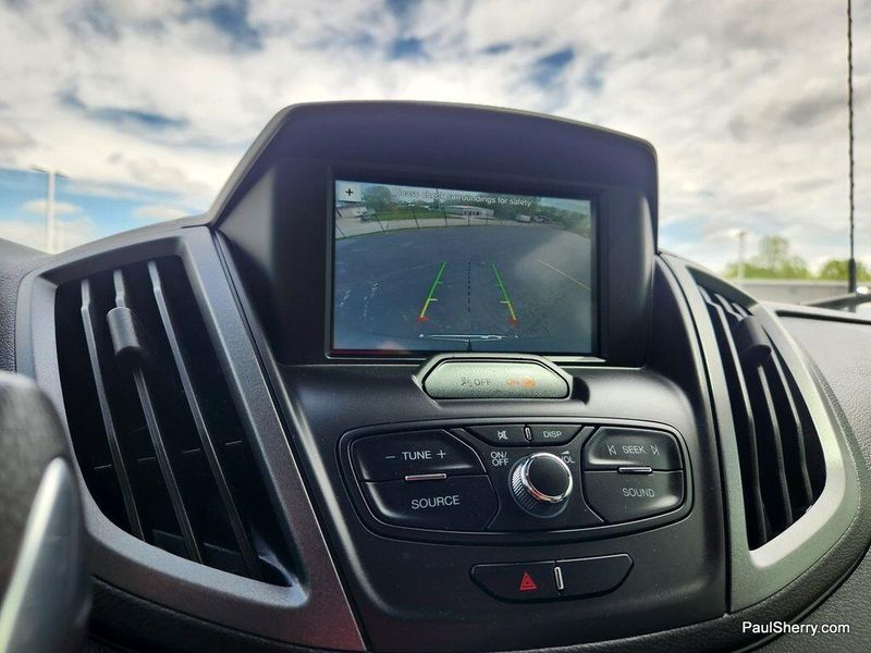 2018 Ford Transit-250 Image 2
